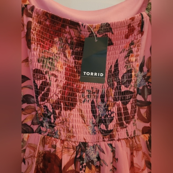 🌷Torrid Pink and Red Long Sleeve Dress - Picture 10 of 15